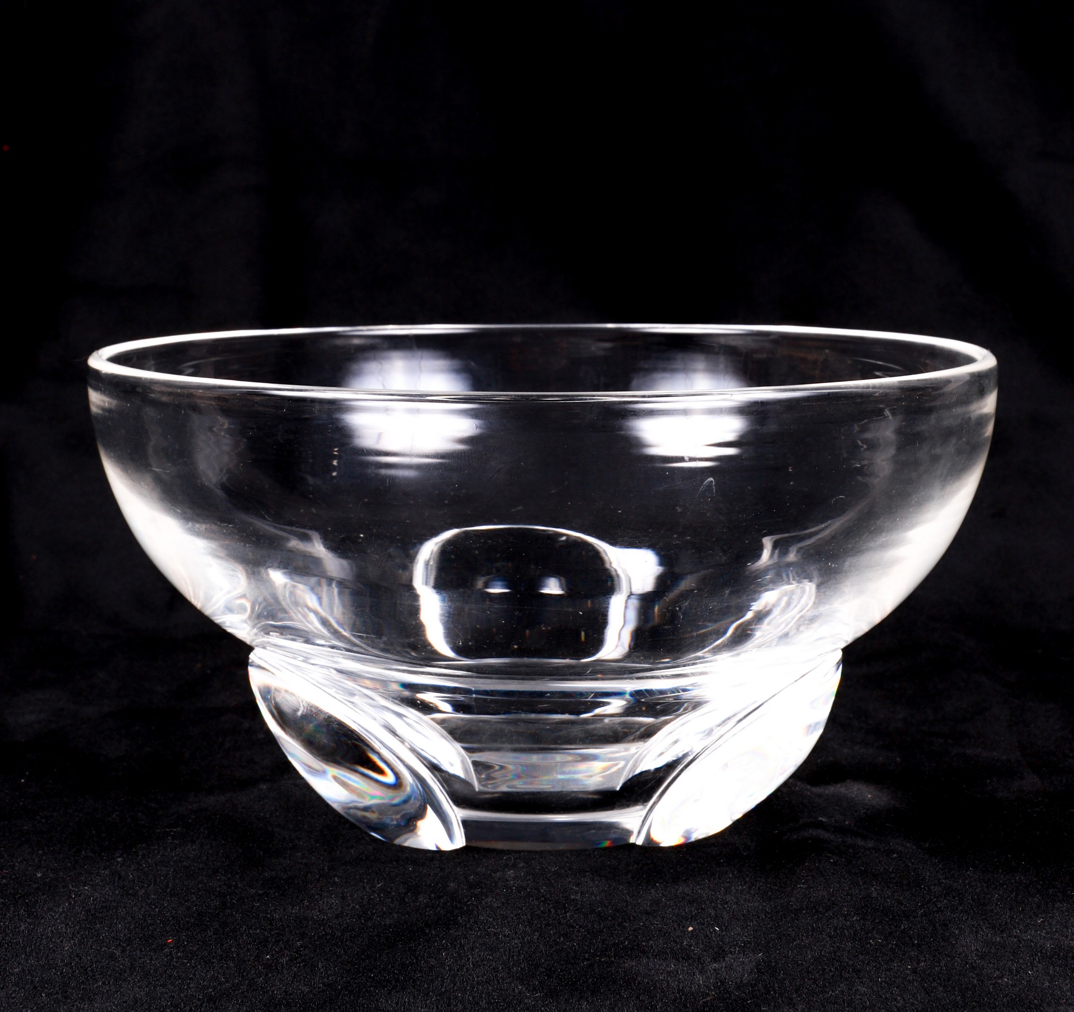 Steuben crystal bowl, 6-3/4 dia x 3-1/2