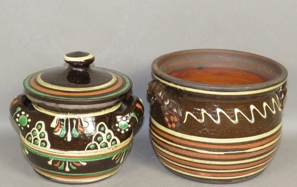 2 FOLK ART SLIPWARE DECORATED POTS 3b5c21