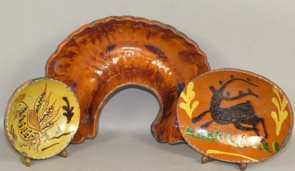 3 PIECES OF FOLK ART REDWARE BY 3b5d46