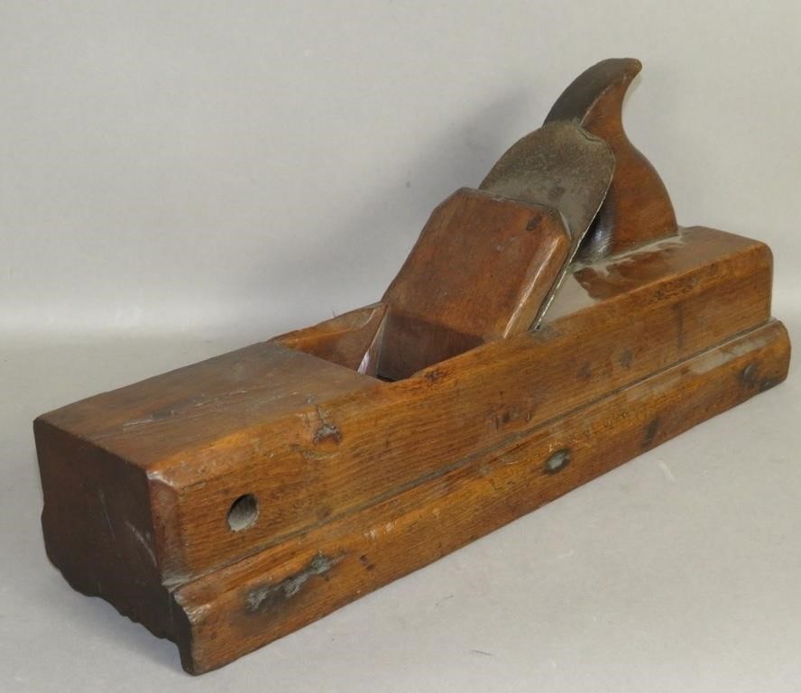 WOODEN HANDLED COMPLEX MOLDING PLANE