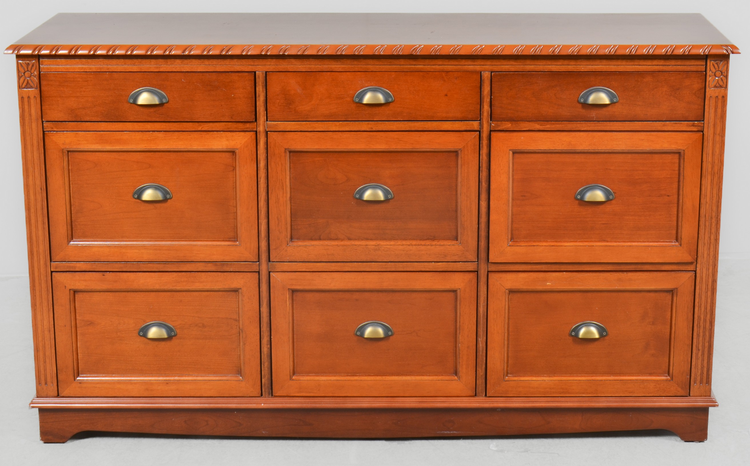 Contemporary chest of drawers,