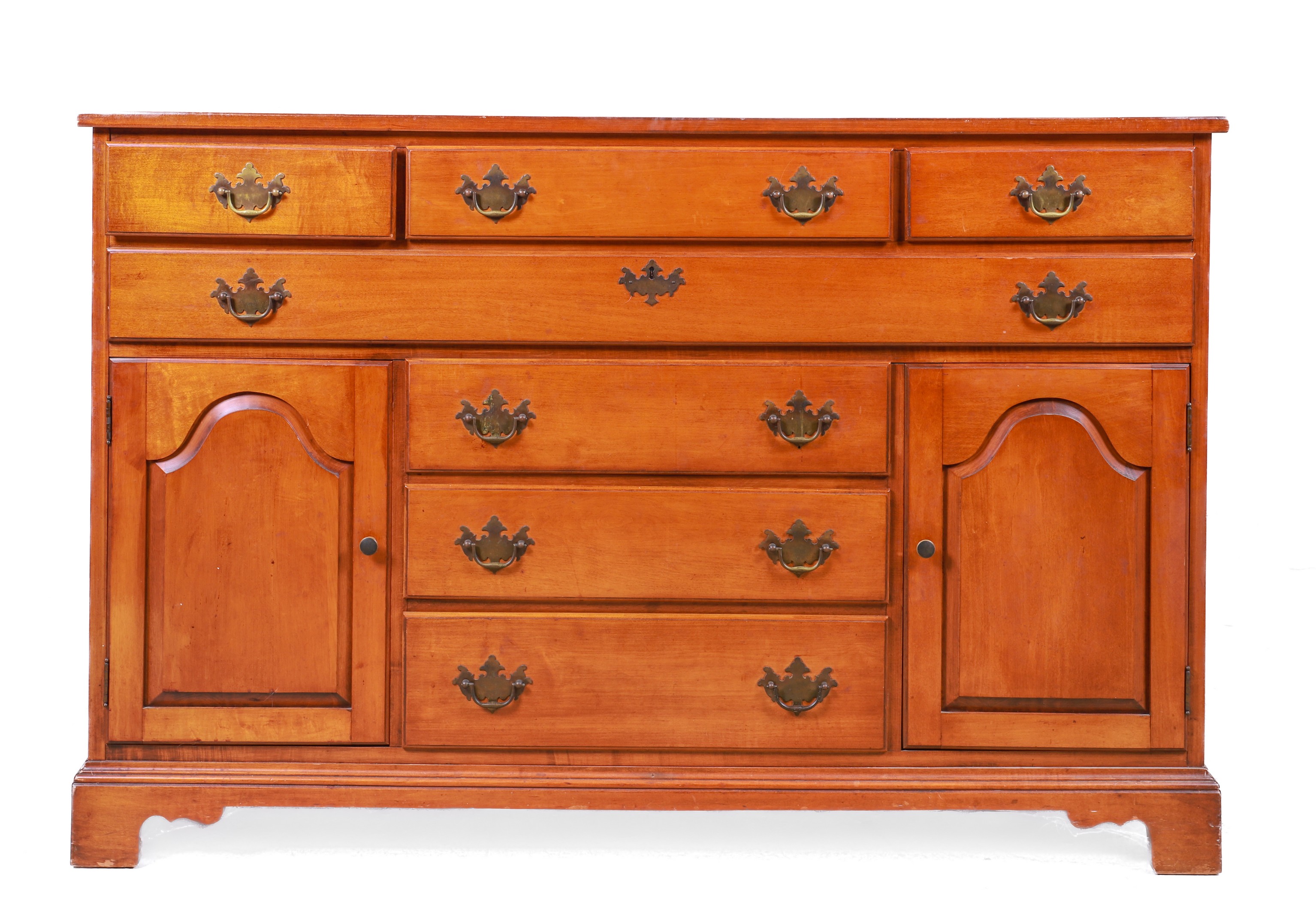 Cherry chest of drawers, three drawers