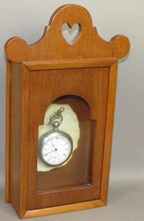 FINE CHERRY SLIDE DOOR WATCH HUTCH 3b5e0f