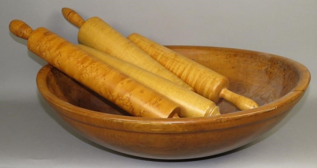 LARGE MAPLE BUTTER/DOUGH BOWL & 4 WOODEN