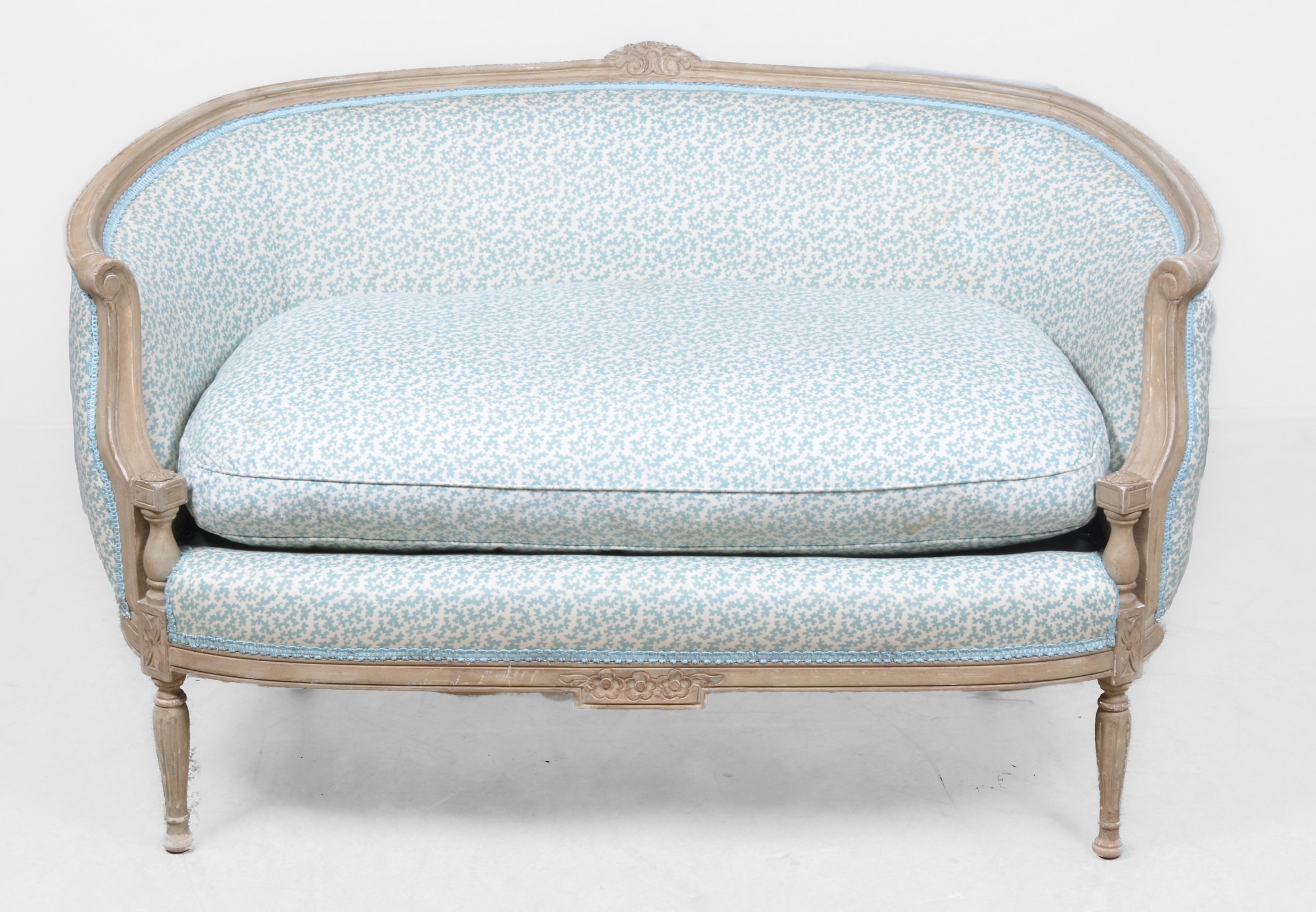 Louis XVI Style Settee with rounded 3b5e36