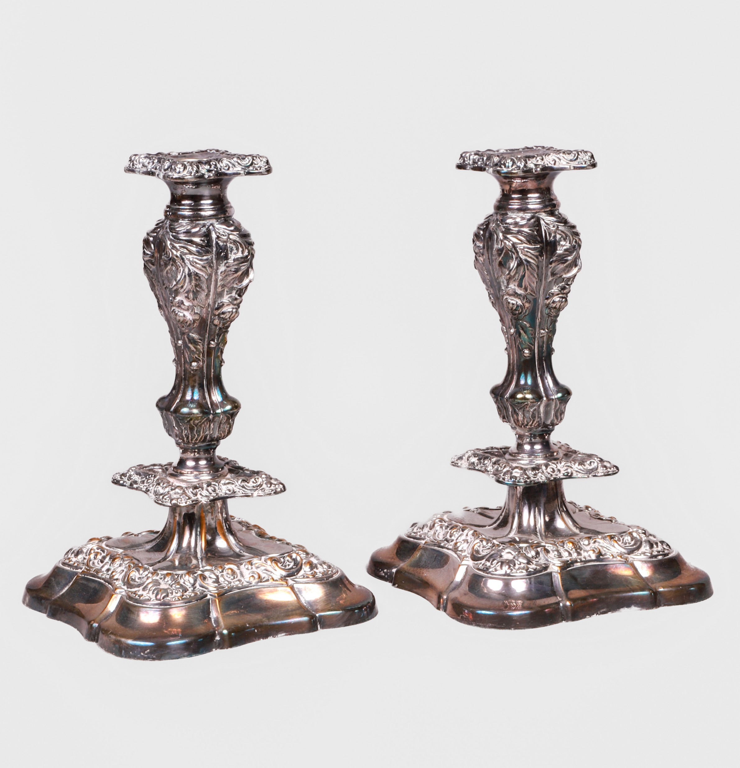 GGW&S Repousse plate candlesticks, in