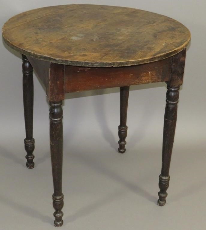 TURNED LEG TABLEca. 1830; softwood