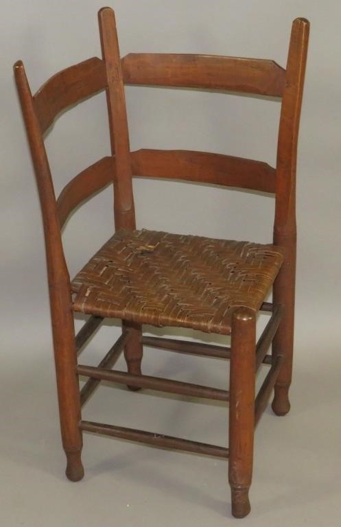 CORNER CHAIRca. 1880; in cherry