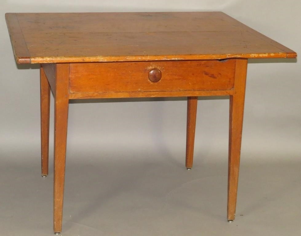 ONE DRAWER TABLEca. 1810; softwood top