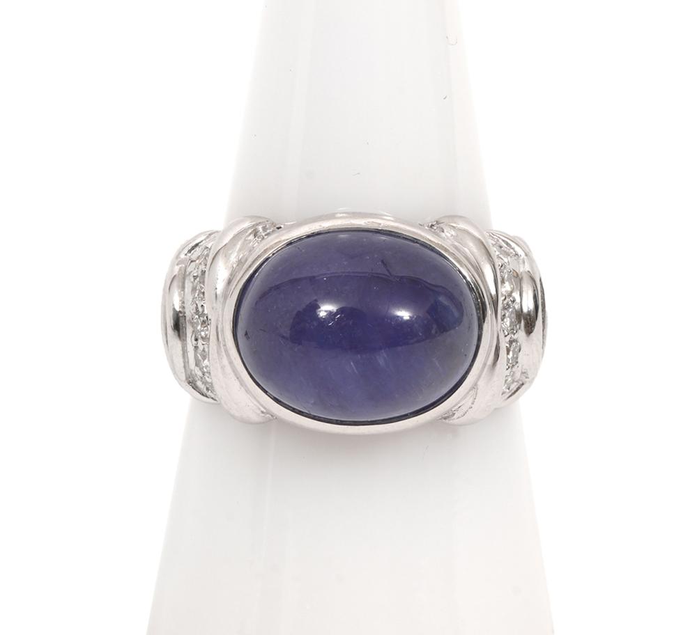 18K WG CABOCHON SAPPHIRE & DIAMOND