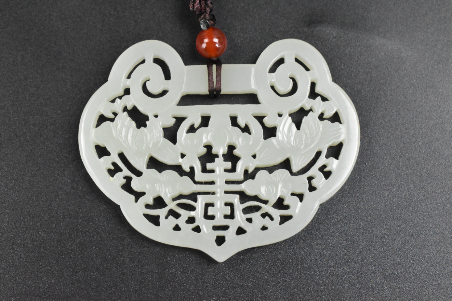 CHINESE JADE CARVED RUYI PLAQUE,