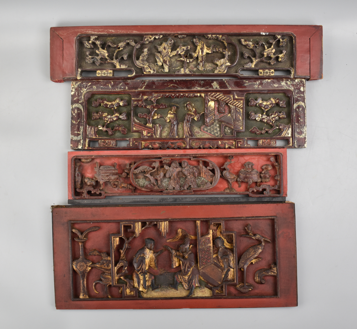 9 CHINESE GILT LACQUERED WOODEN