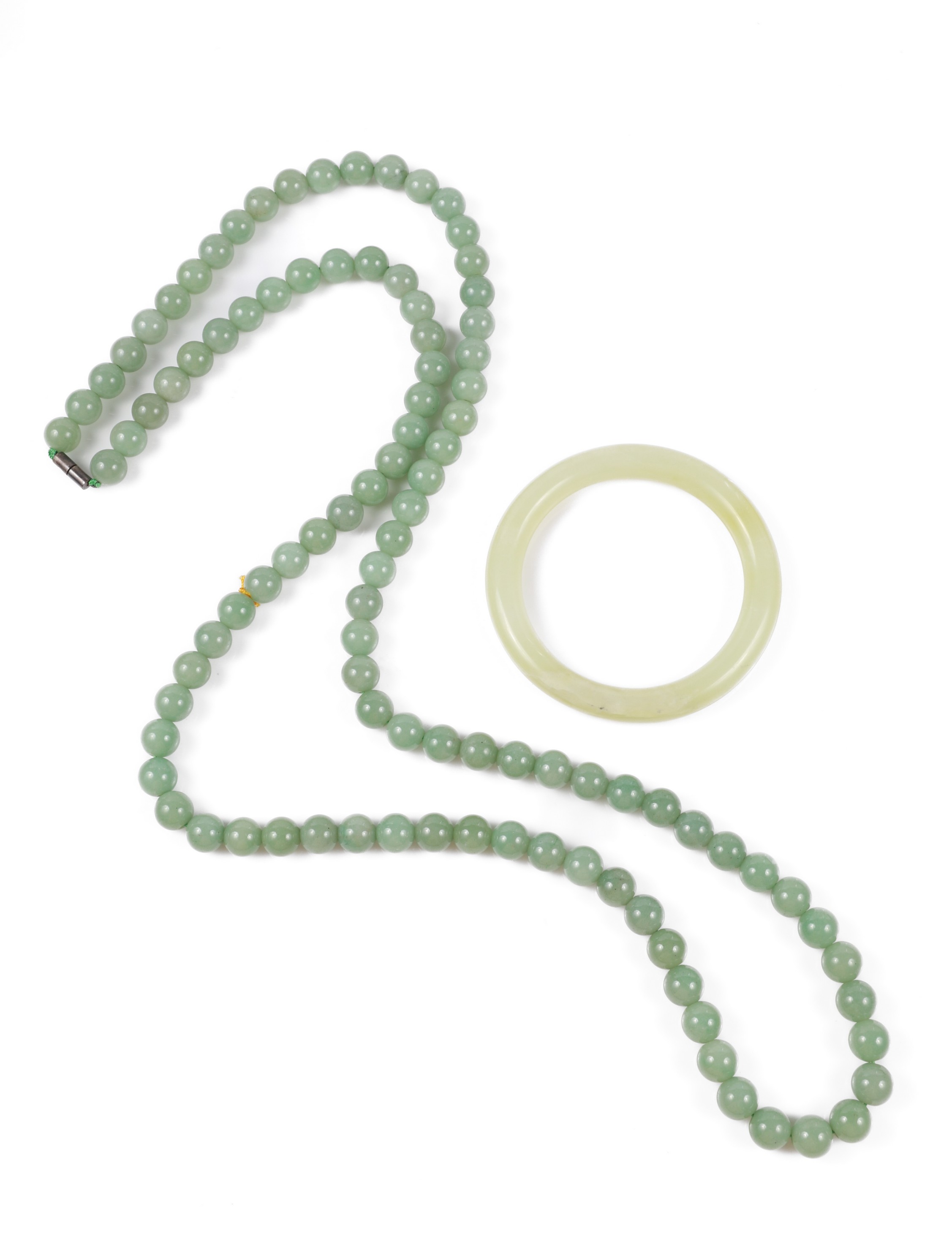 Jade style necklace and bangle, 40L