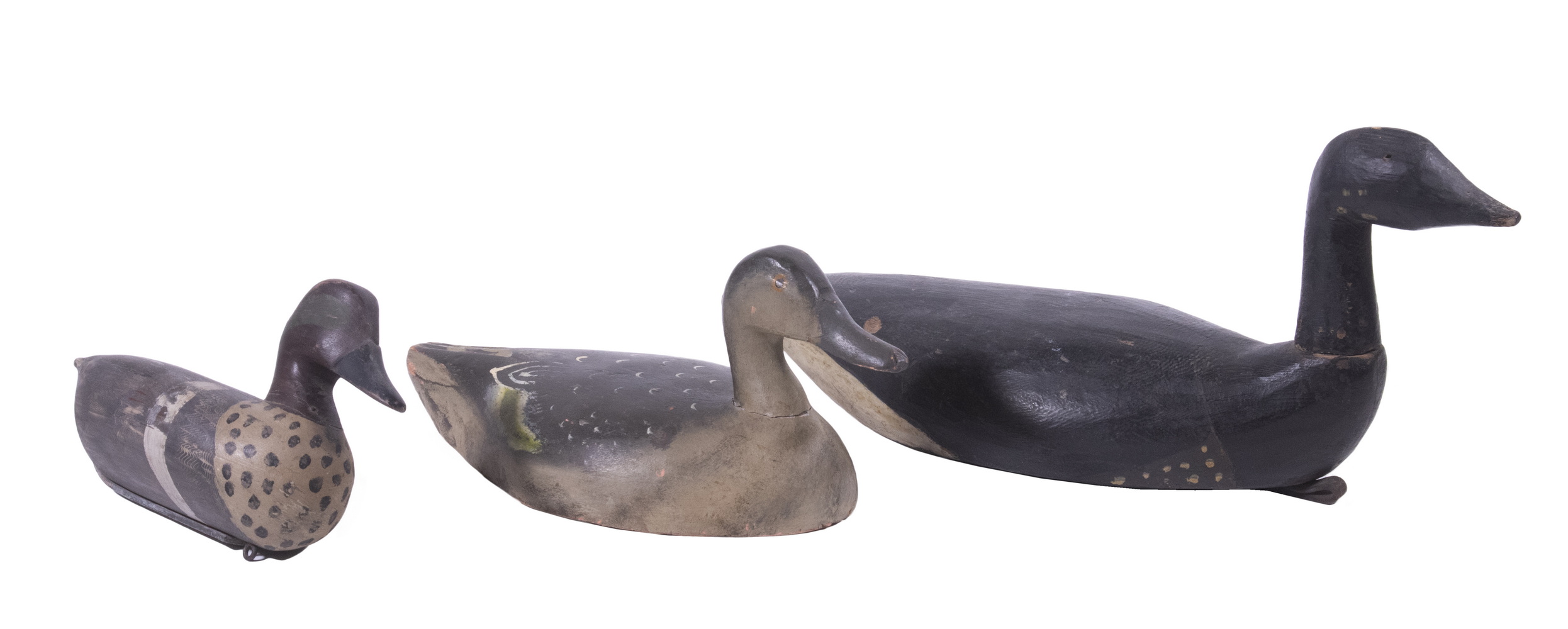 CARVED AND PAINTED WATERFOWL DECOYS 3b6418