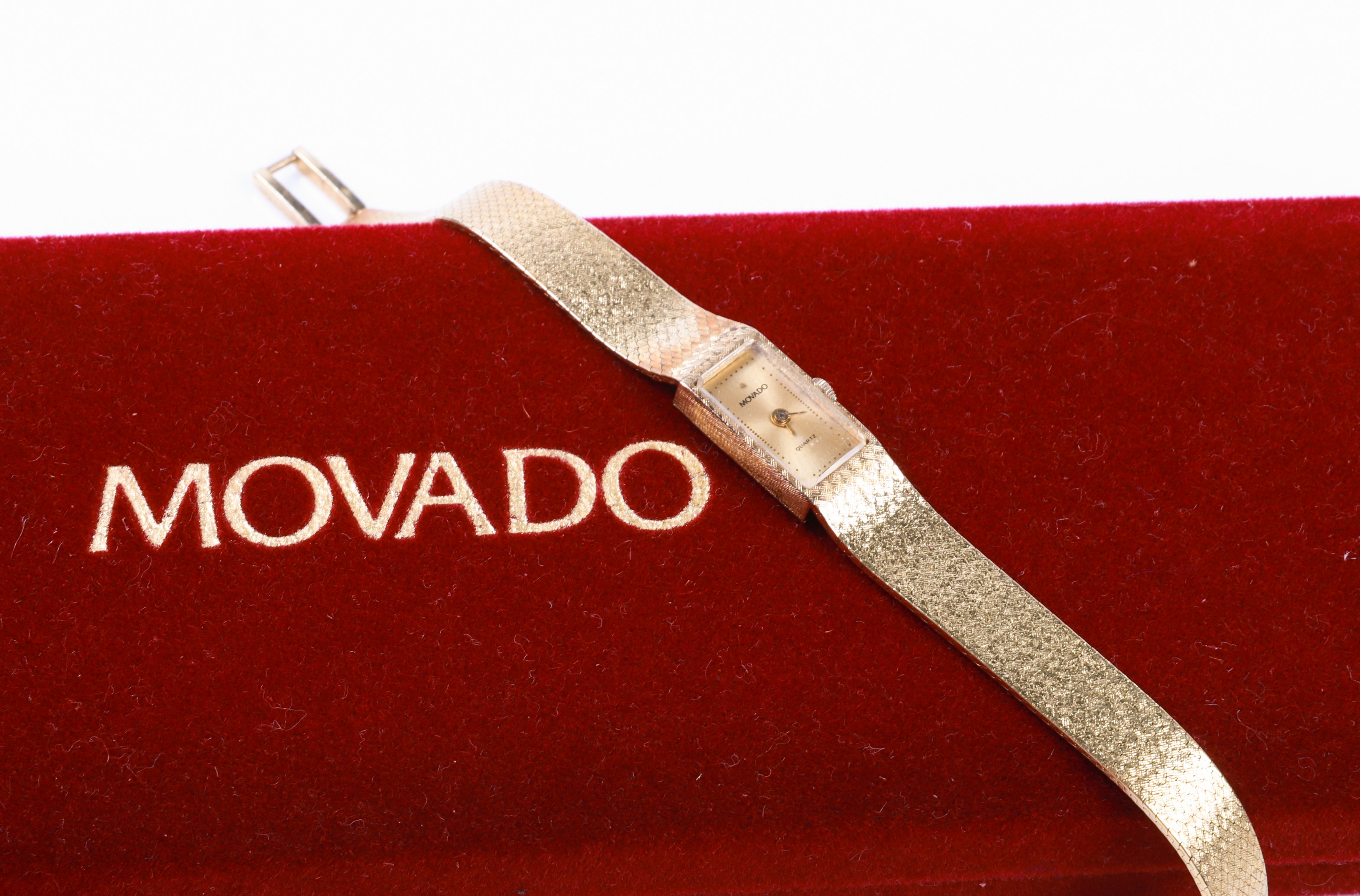 14K Movado ladies bracelet watch  3b641b