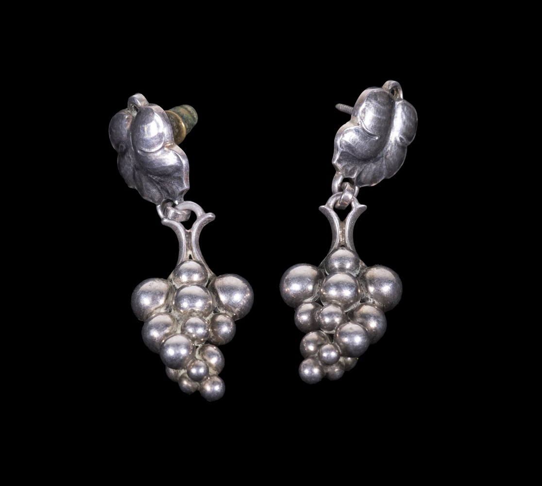 PR GEORG JENSEN MOONLIGHT GRAPES EARRINGS