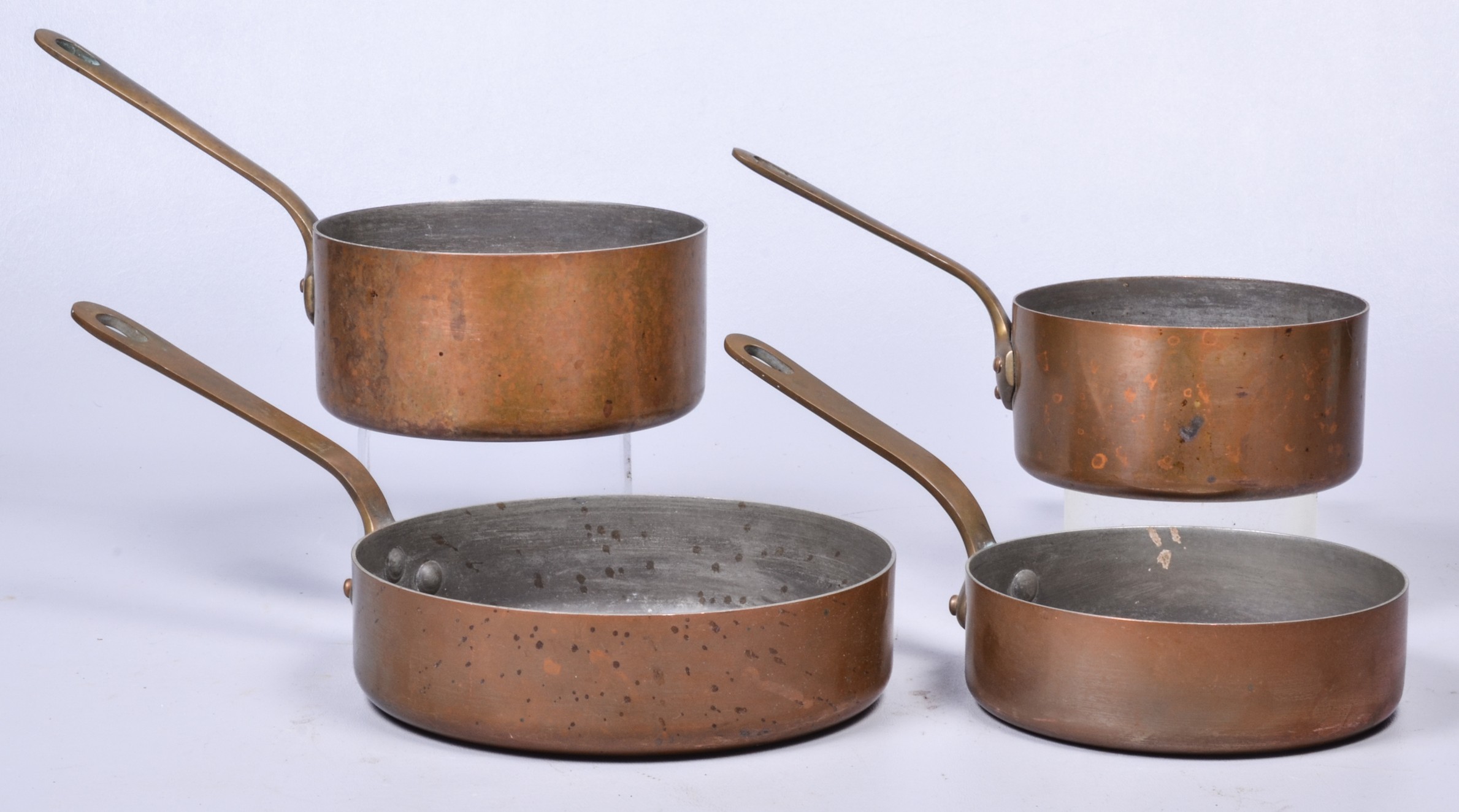 (4) French saucepans and pots,