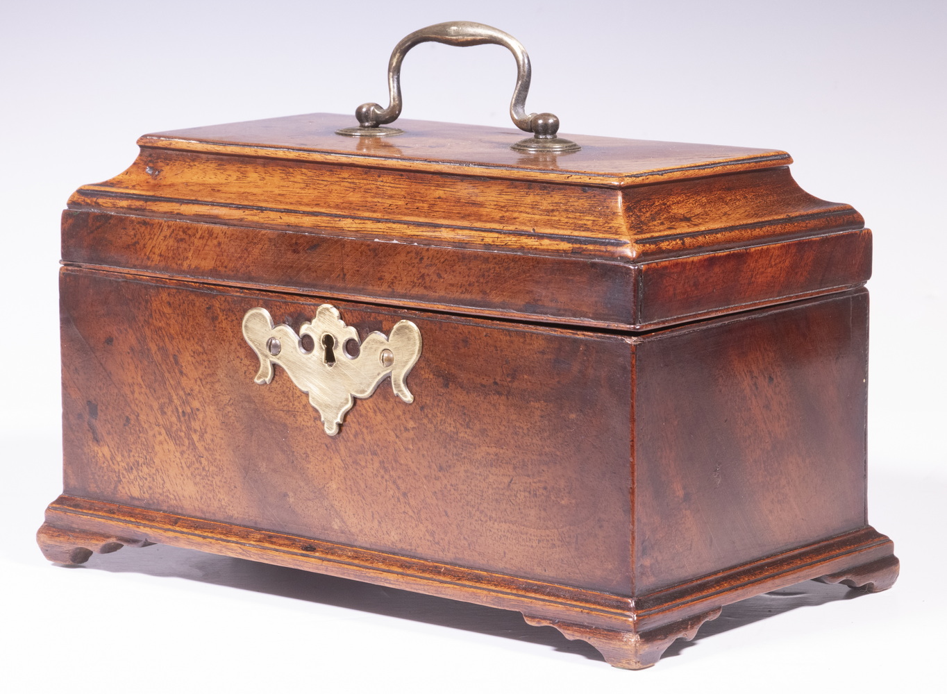 CHIPPENDALE MAHOGANY TEA CADDY