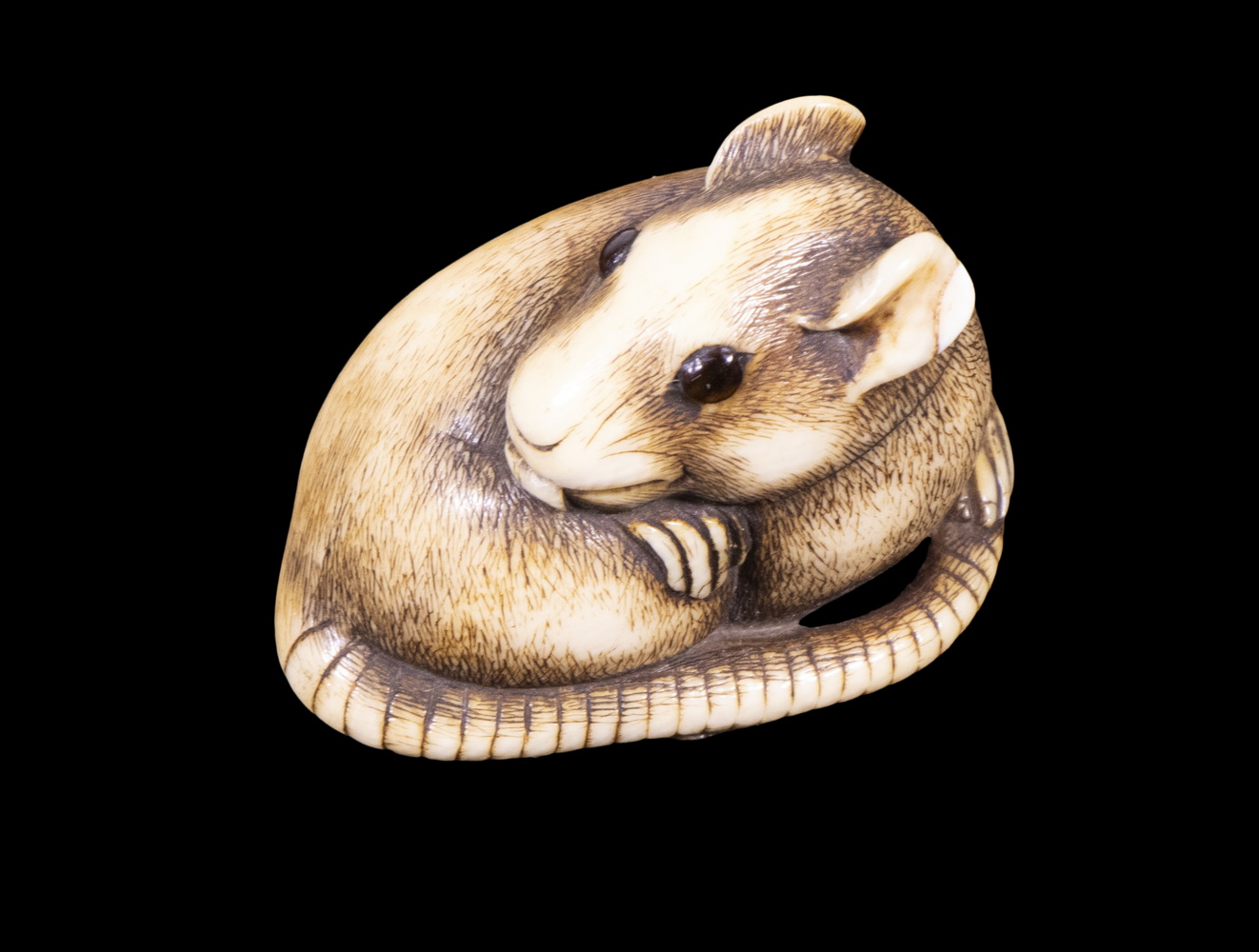 18TH C. JAPANESE IVORY NETSUKE