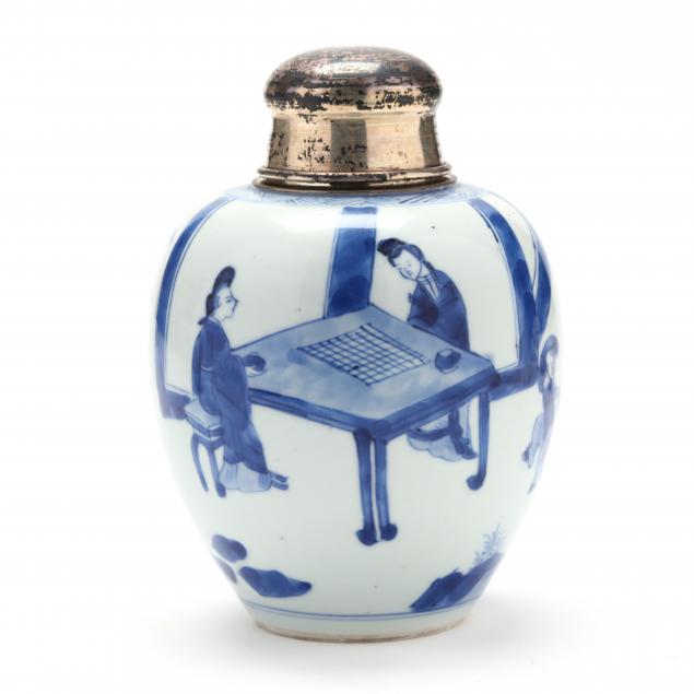 A CHINESE PORCELAIN BLUE AND WHITE 3b6ac1