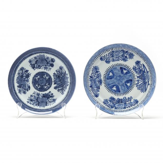 TWO CHINESE PORCELAIN BLUE FITZHUGH