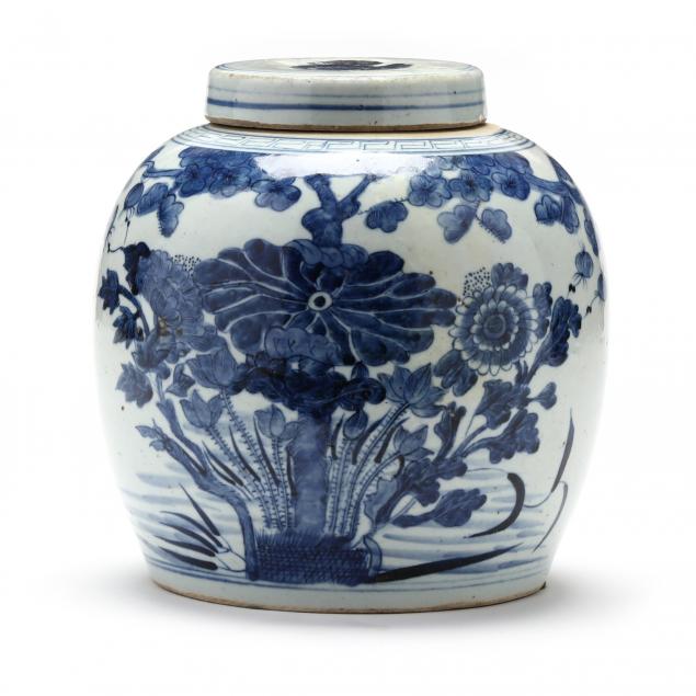 A CHINESE PORCELAIN BLUE AND WHITE 3b6ae5