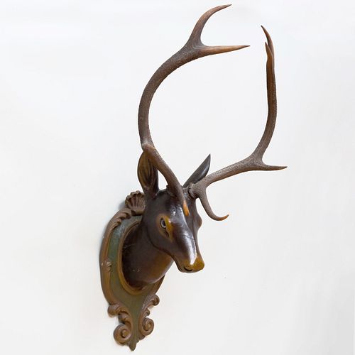 AUSTRIAN PAINTED MODEL OF A DEER 3b92b5