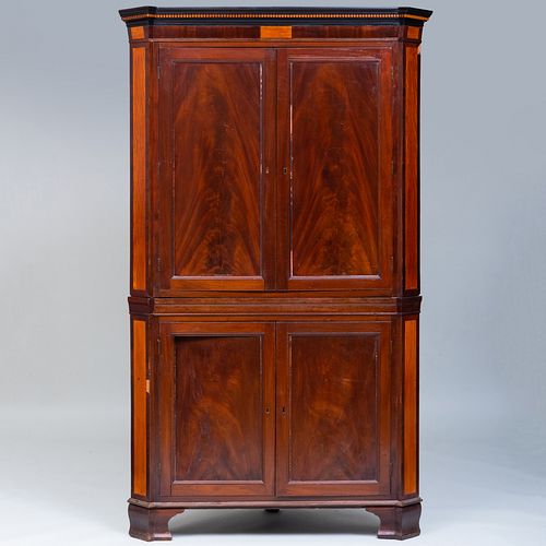 EDWARDIAN MAHOGANY AND SATINWOOD