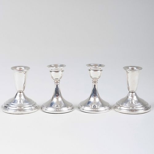 PAIR OF ENGLISH SILVER CANDLESTICKS 3b9396