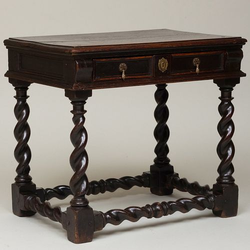 WILLIAM AND MARY OAK SIDE TABLEFitted
