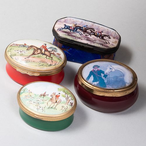 GROUP OF FOUR SNUFF BOXES WITH 3b9554