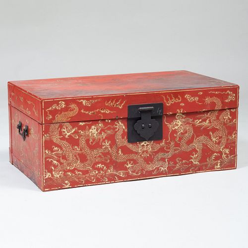 CHINESE EXPORT PAINTED AND PARCEL-GILT