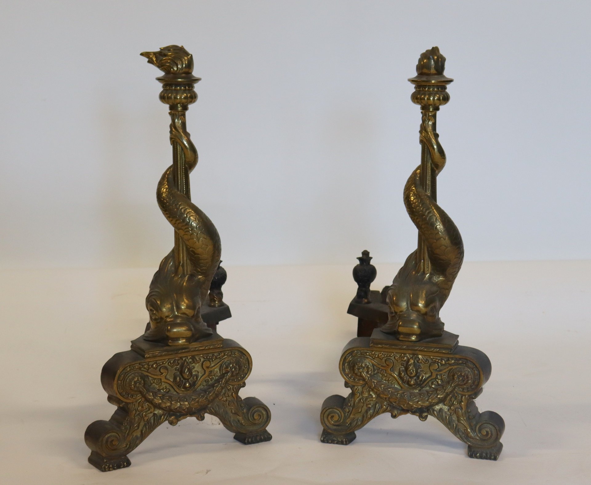 AN ANTIQUE PAIR OF GILT BRONZE 3b96a4