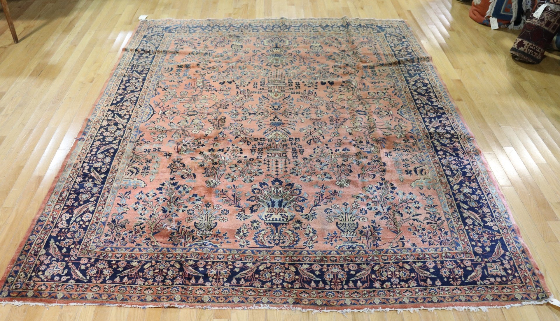 ANTIQUE AND FINELY HAND WOVEN SAROUK 3b9729