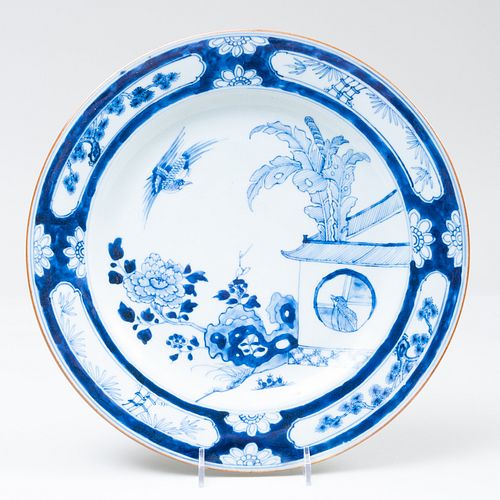 CHINESE EXPORT BLUE AND WHITE PORCELAIN 3b996f