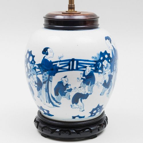 CHINESE BLUE AND WHITE PORCELAIN 3b99c0