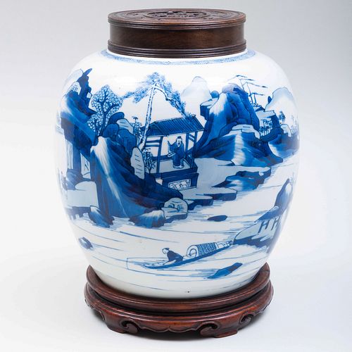 CHINESE BLUE AND WHITE PORCELAIN