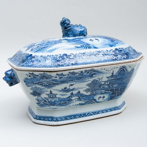 CHINESE EXPORT BLUE AND WHITE PORCELAIN 3b99eb