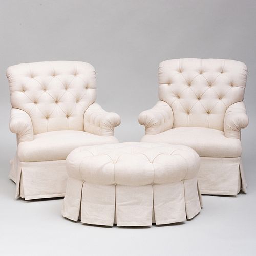 PAIR OF UPHOLSTERED CLUB CHAIRS 3b9ad4