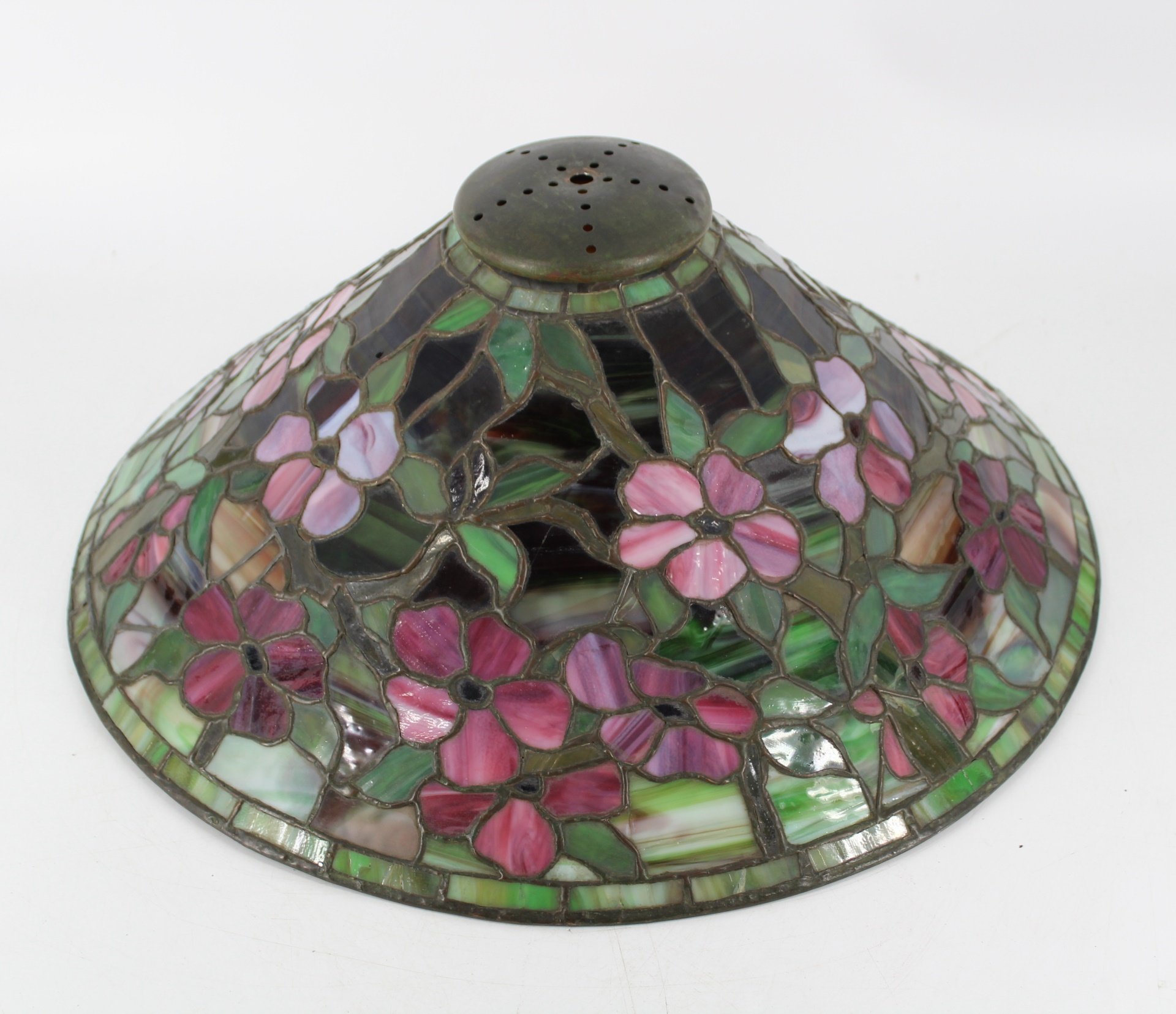 UNSIGNED TIFFANY STUDIOS STYLE