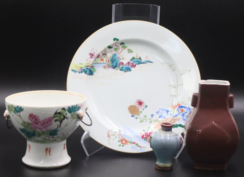 CHINESE PORCELAIN GROUPING Includes 3b9d57