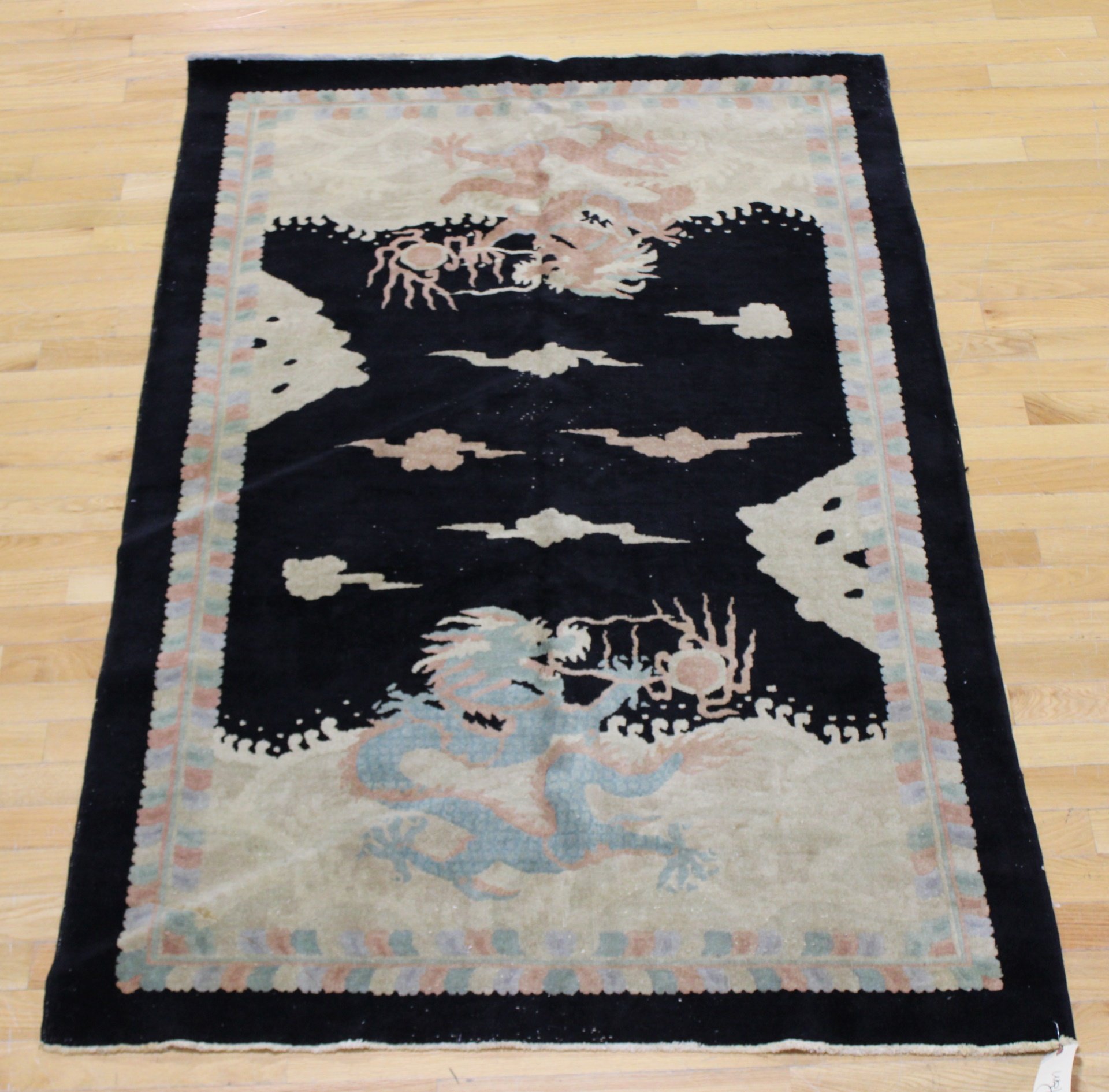 VINTAGE CHINESE HAND WOVEN DRAGON 3b9dbe