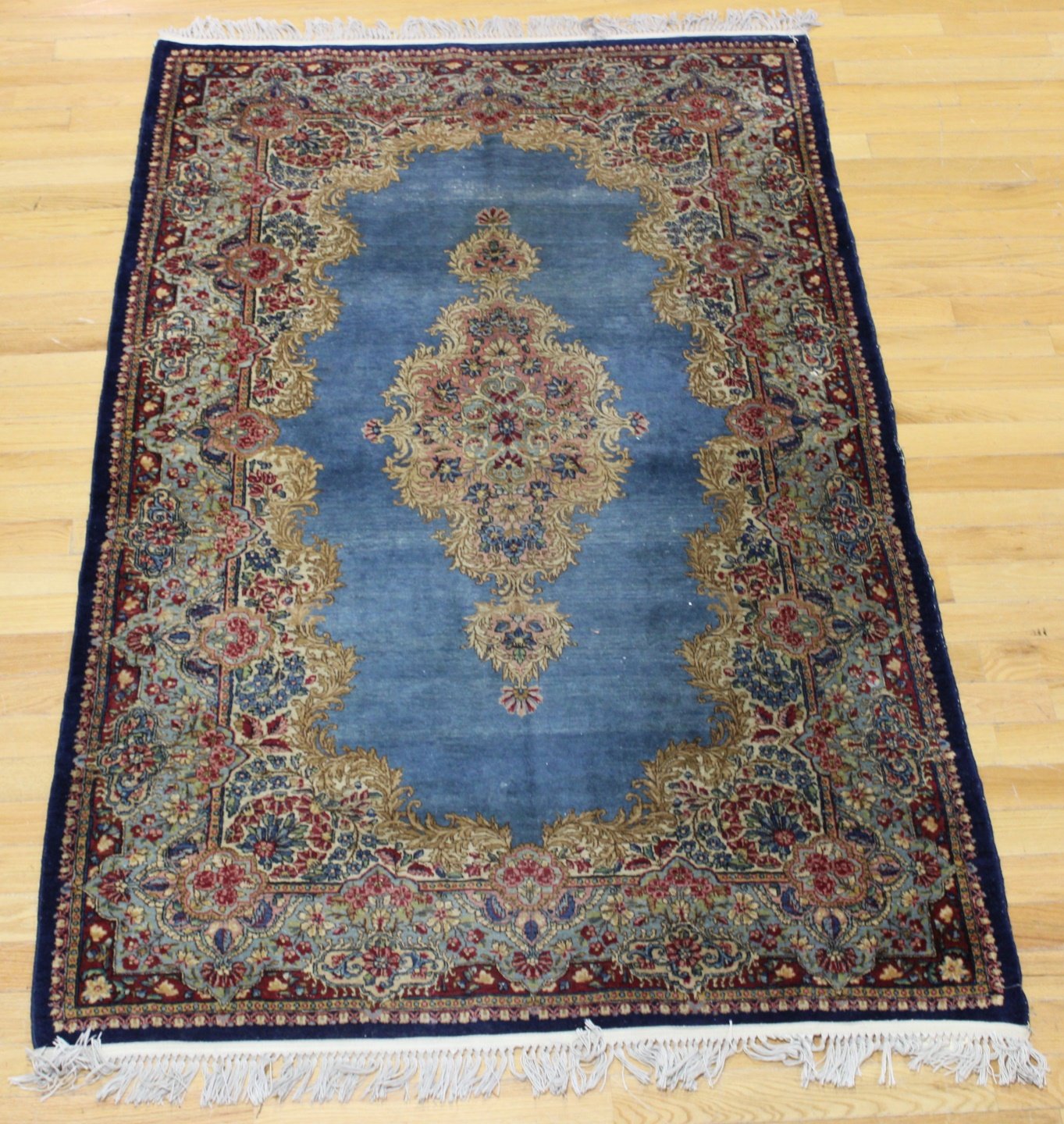 VINTAGE AND FINELY HAND WOVEN KERMAN 3b9dba