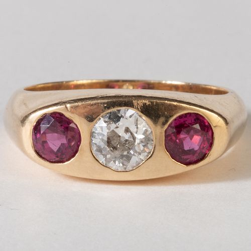 14K GOLD, DIAMOND, AND RUBY RINGMarked