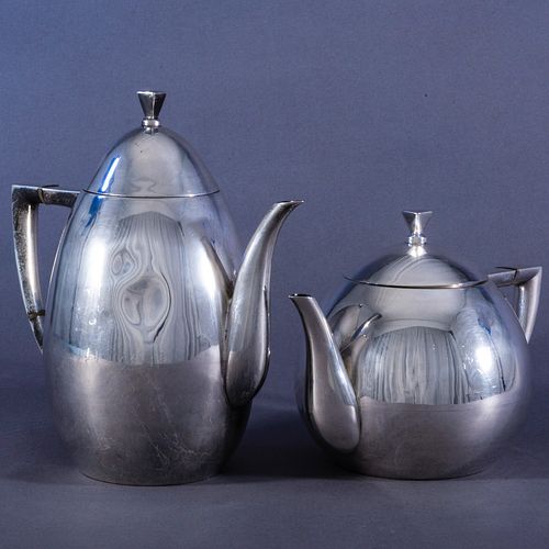 MEXICAN SILVER COFFEE POT AND A 3b9dc5