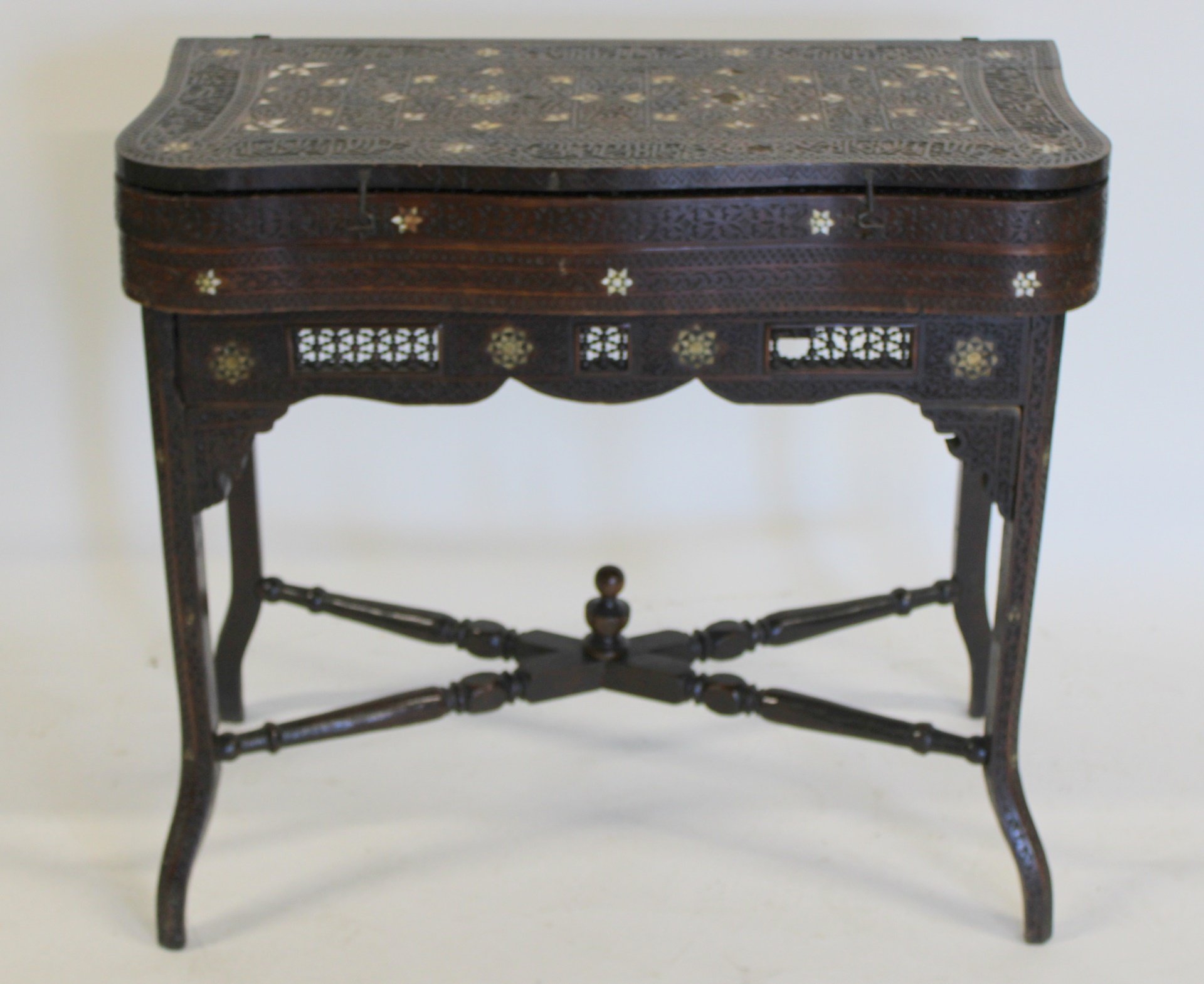 ANGLO INDIAN FINELY CARVED & INLAID