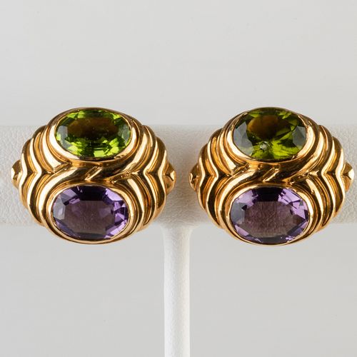 PAIR OF 18K GOLD PERIDOT AND AMETHYST 3b9e9f