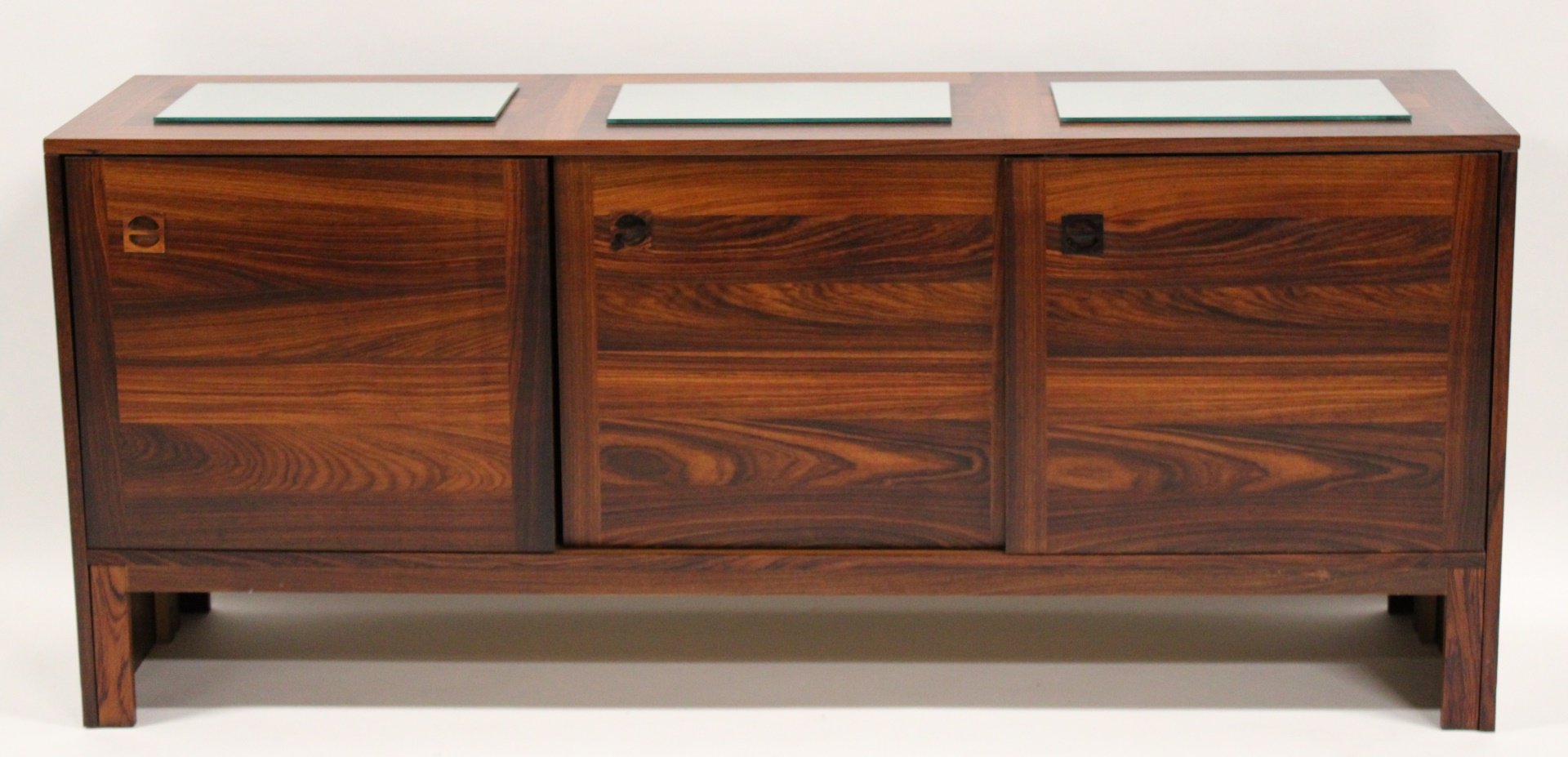 MID CENTURY MODERN SIDEBOARD W/