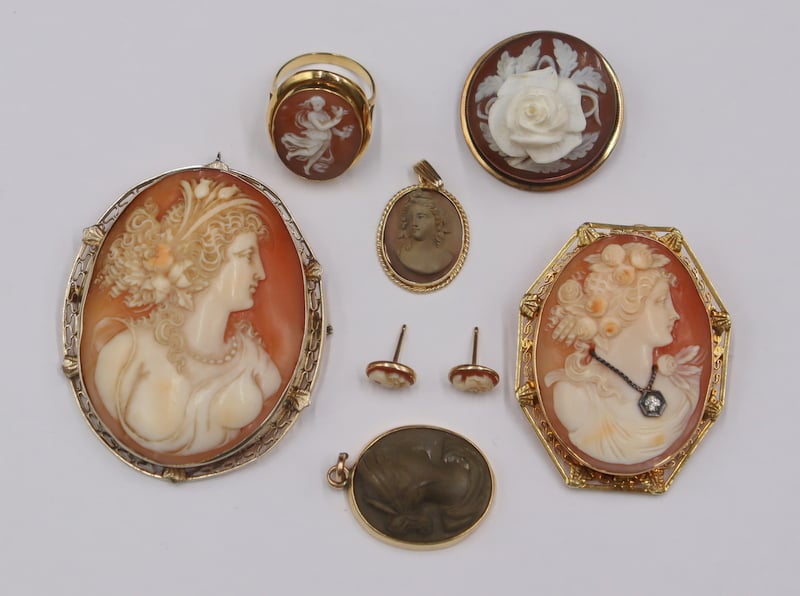 JEWELRY ASSORTED GOLD CAMEO JEWELRY 3b9f72