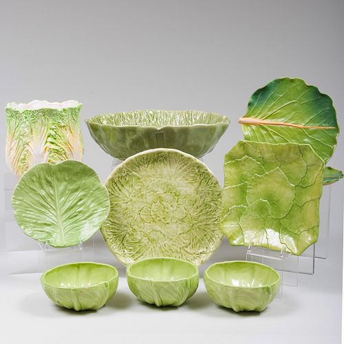 GROUP OF CERAMIC LETTUCE WARES,